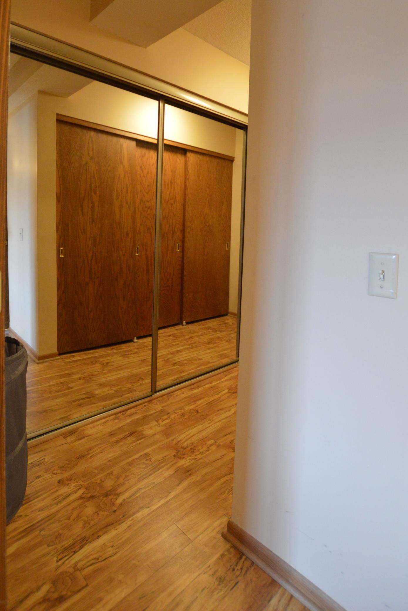 20 Windsor Lane #209A, New Brighton, Minnesota image 13