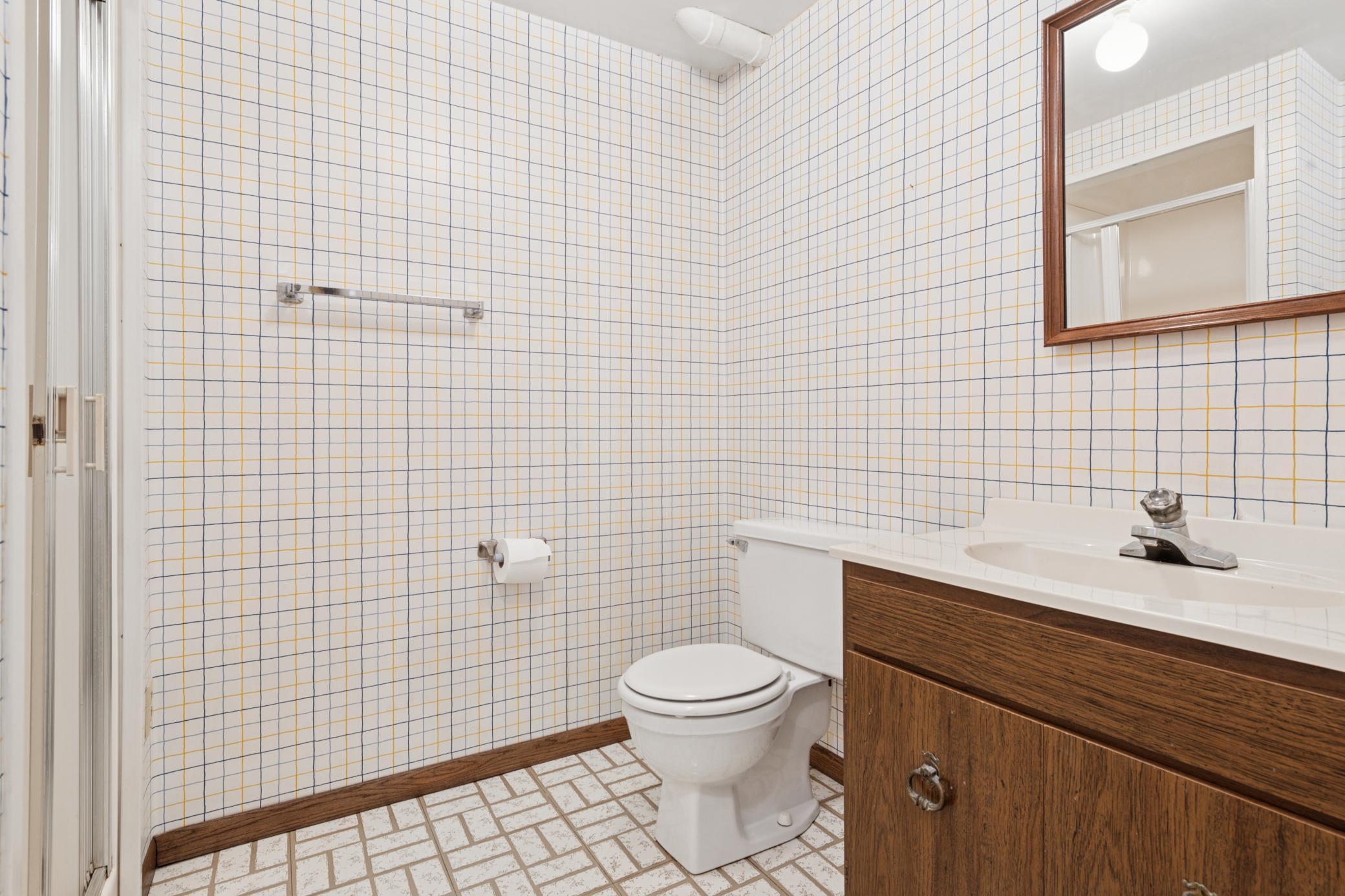 1475 Crest Drive, Chaska, Minnesota image 13