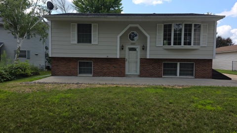 Homes For Sale - 1004 21st Street<br/> Rochester, MN 55904