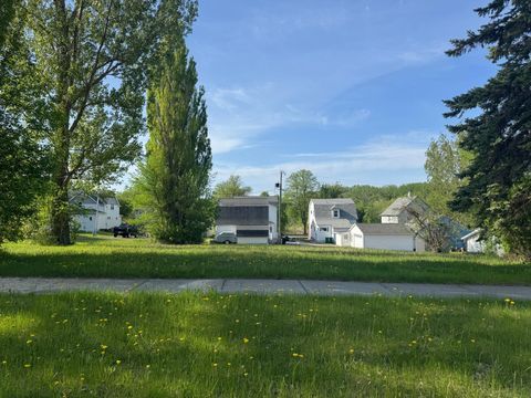 Vacant Land For Sale - 520 Summit Avenue<br/> Crookston, MN 56716