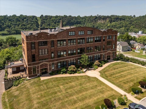Condo For Sale - 201 Ridgeview Lane<br/> Lanesboro, MN 55949