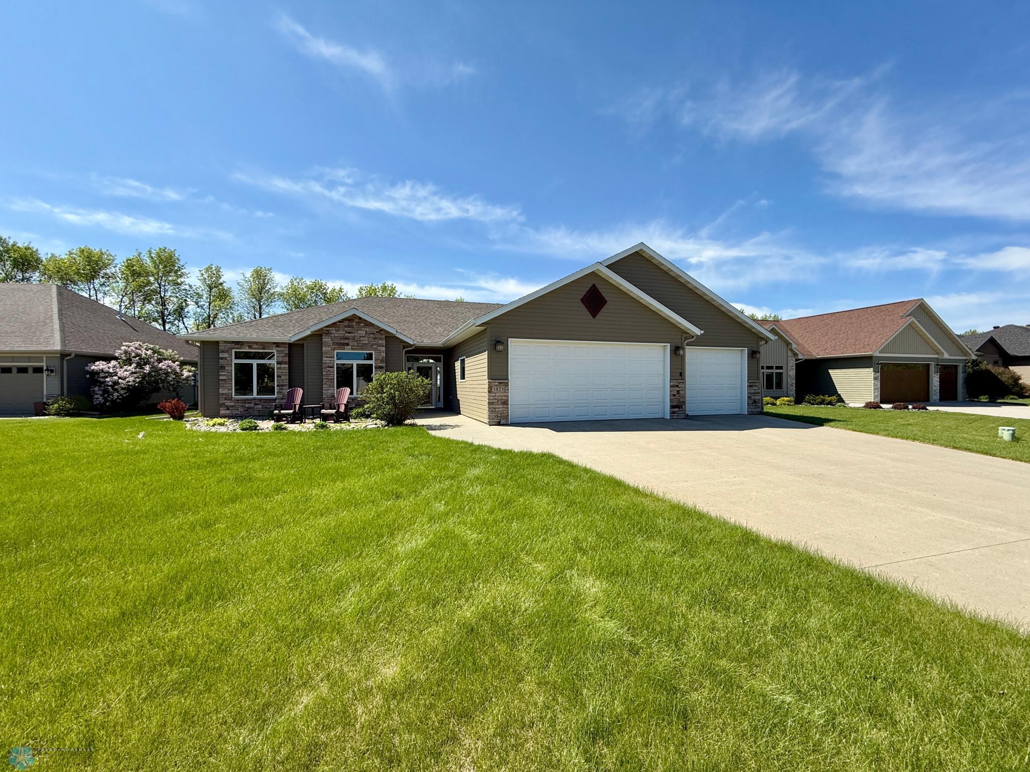 3823 43rd Avenue, Moorhead, Minnesota image 1