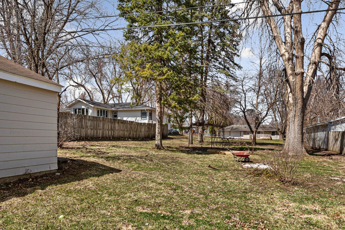 626 Hazel Lane, Owatonna, Minnesota image 25