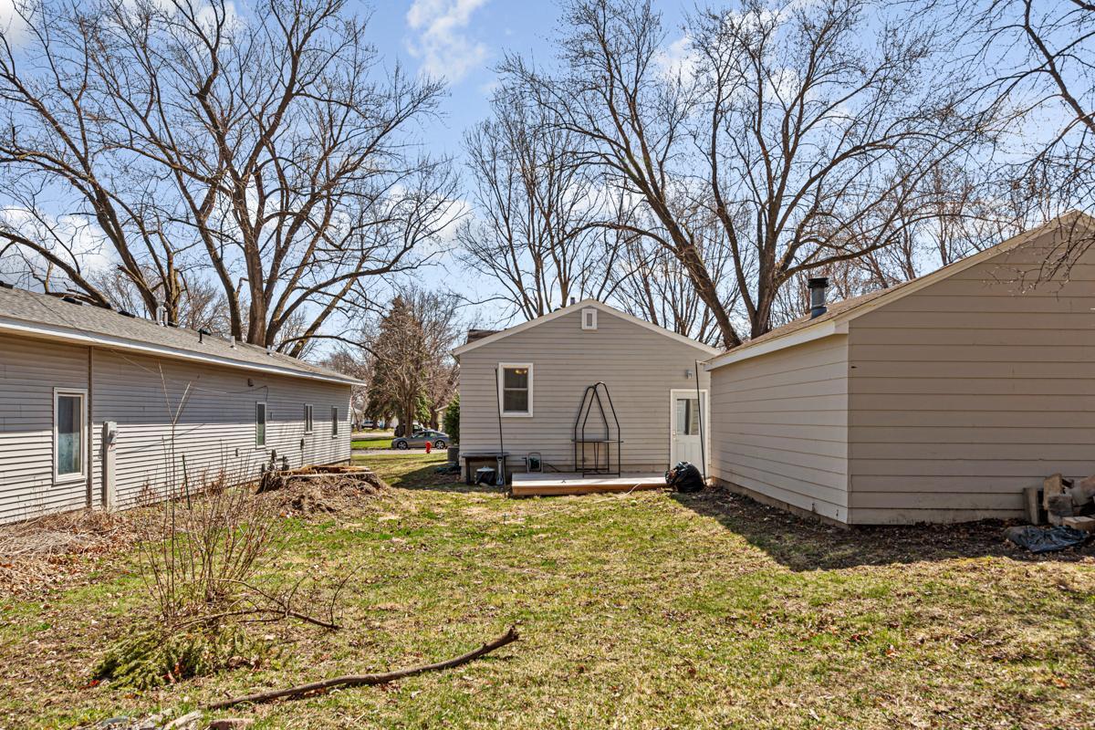 626 Hazel Lane, Owatonna, Minnesota image 28