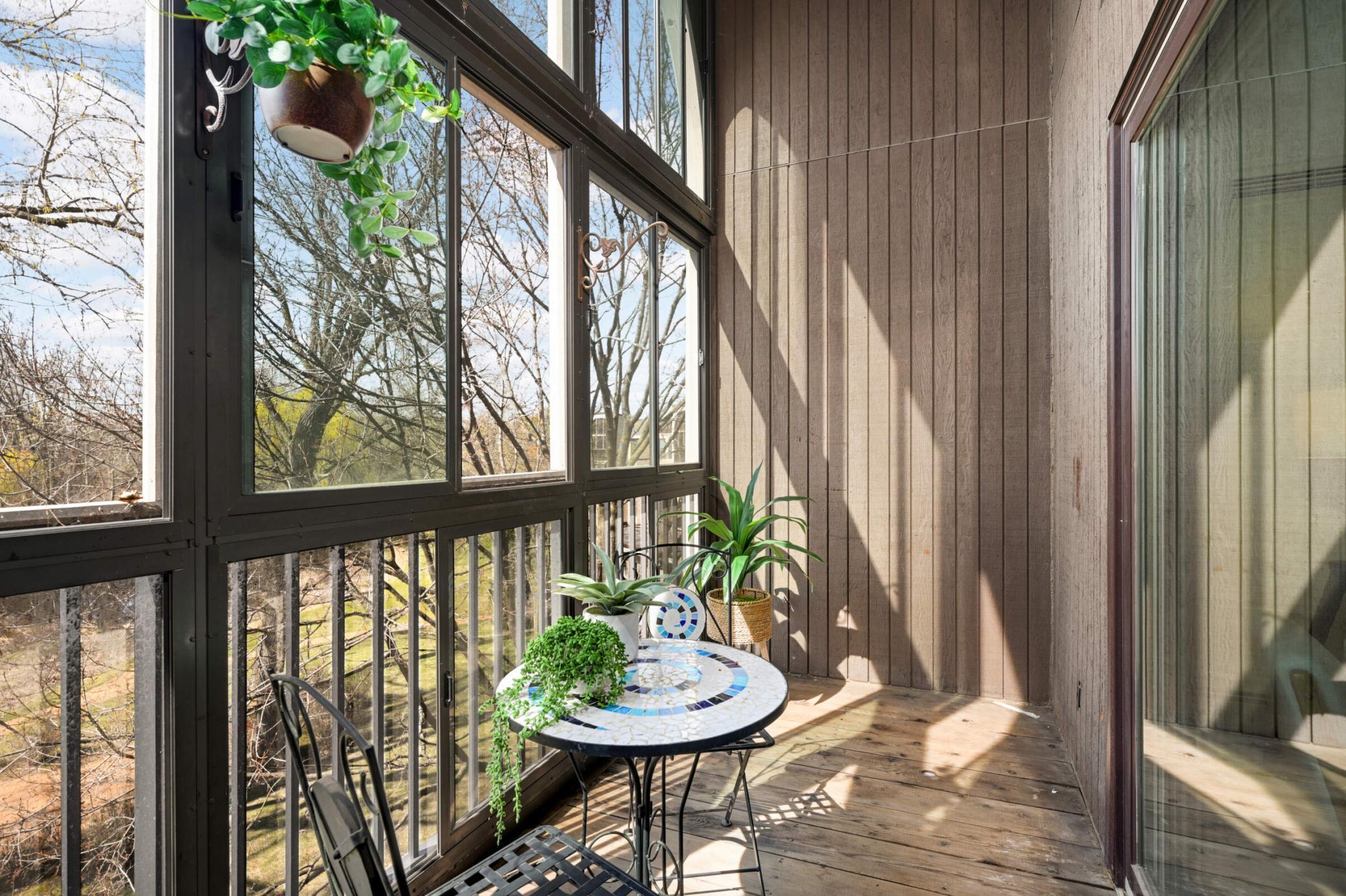 8549 Irwin Road #325, Bloomington, Minnesota image 16
