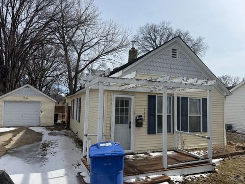 Homes For Sale - 1330 14th Street<br/> Fargo, ND 58103