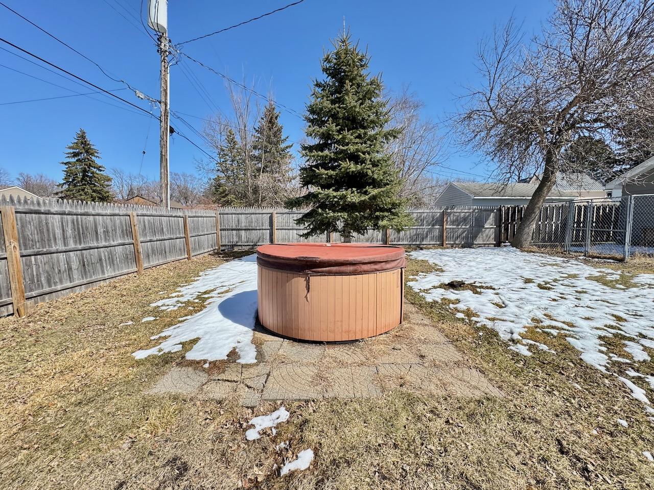 111 E Cherry Avenue, Fergus Falls, Minnesota image 39