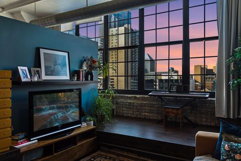 Condo For Sale - 500 Robert Street<br/> Ramsey County, Saint Paul, MN 55101