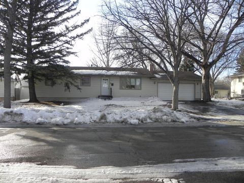 Homes For Sale - 619 12th Street<br/> Wilkin County, Breckenridge, MN 56520