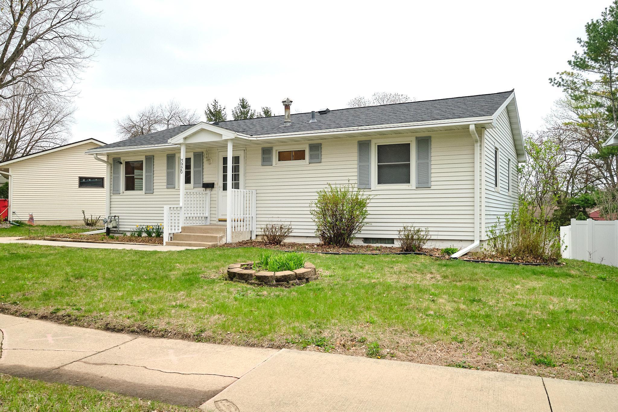 3920 3rd Place, Rochester, Minnesota image 3