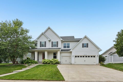 Homes For Sale - 16625 Dynamic Drive<br/> Lakeville, MN 55044