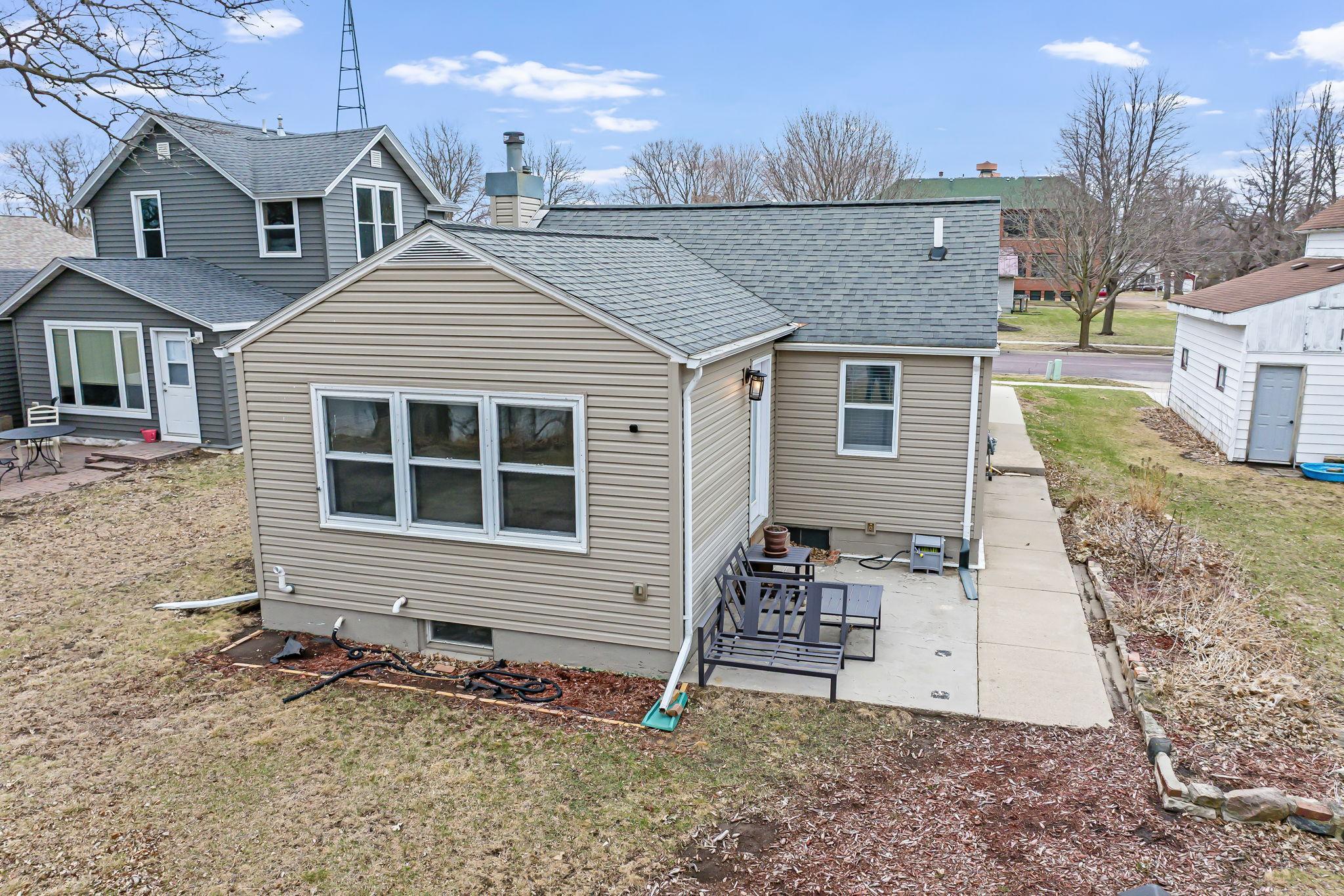 1127 N Main Street, Fairmont, Minnesota image 1