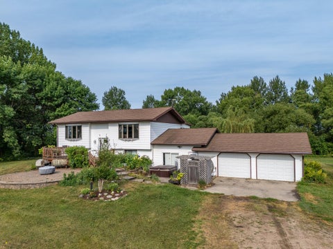 Homes For Sale - 40501 170th Avenue<br/> Fertile, MN 56540