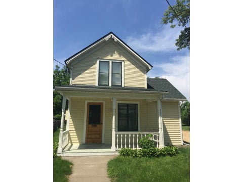 Homes For Sale - 118 Sherburne Street<br/> Stillwater, MN 55082