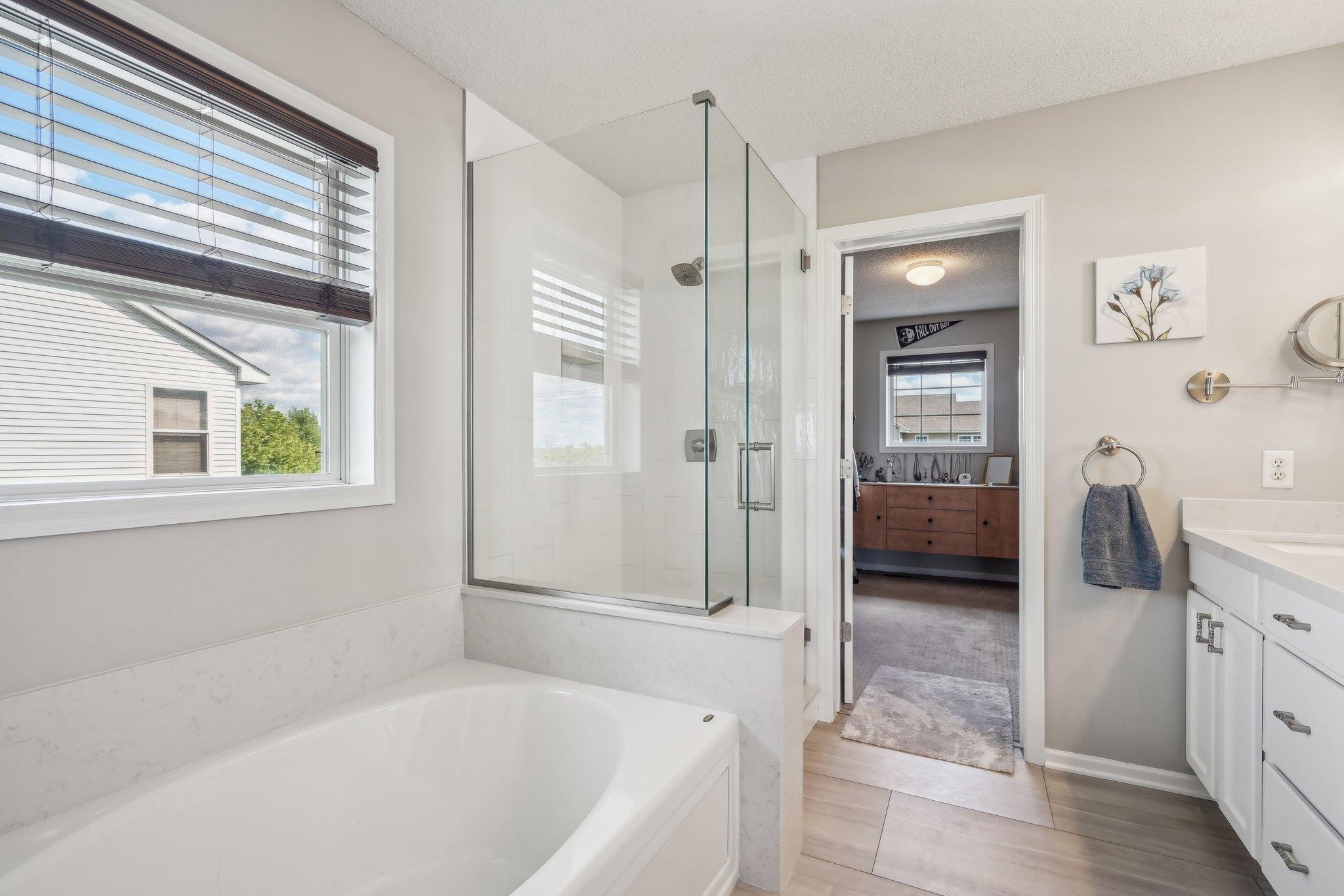 13543 Athena Way, Rosemount, Minnesota image 23