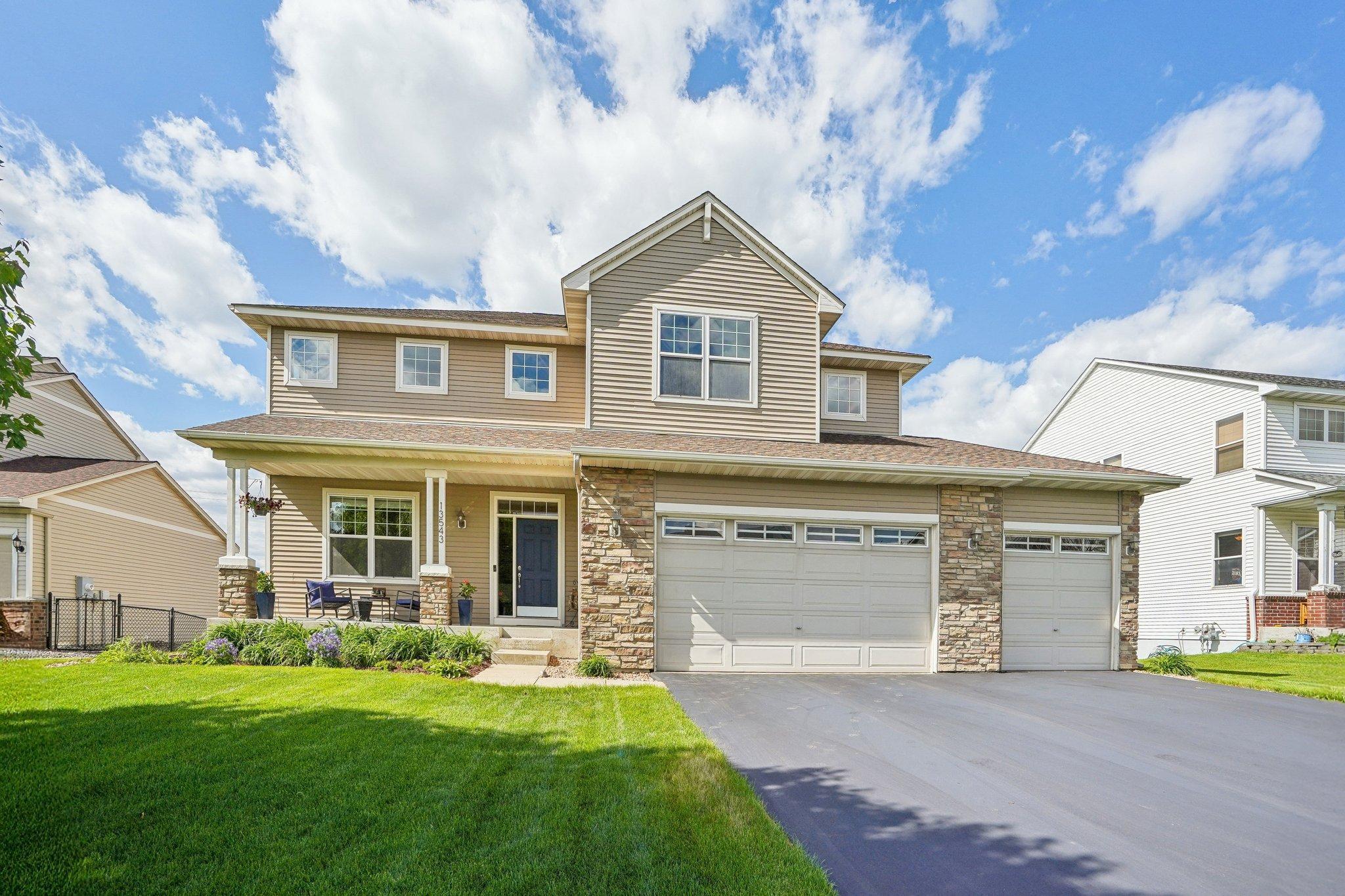 13543 Athena Way, Rosemount, Minnesota image 4
