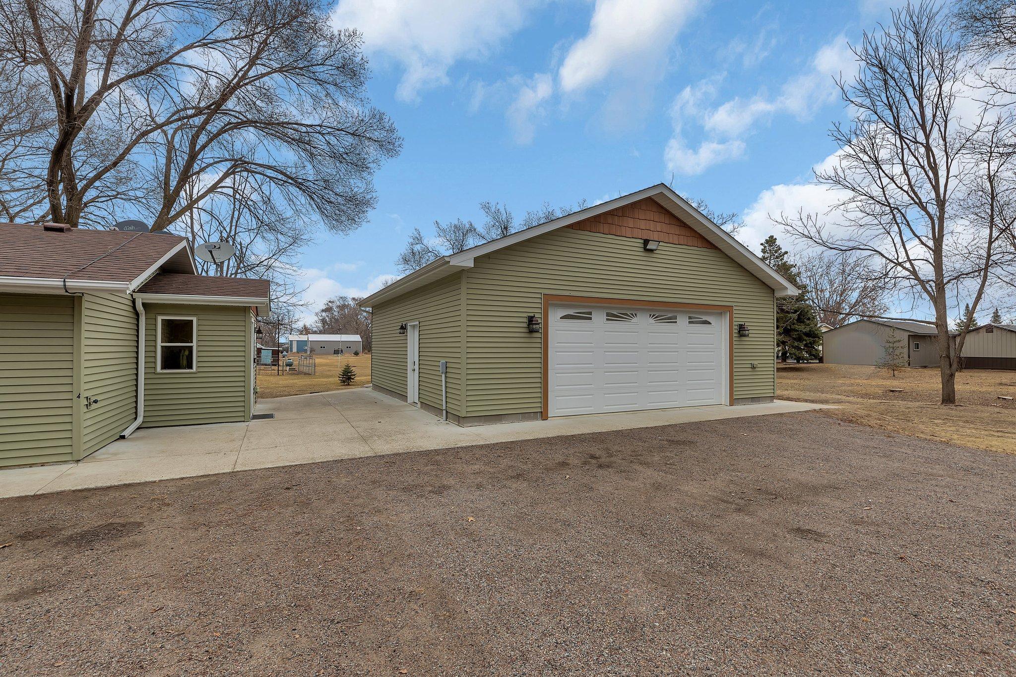 5004 139th Street, South Haven, Minnesota image 3