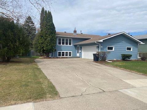 Homes For Sale - 1413 21st Street<br/> Cass County, Fargo, ND 58103