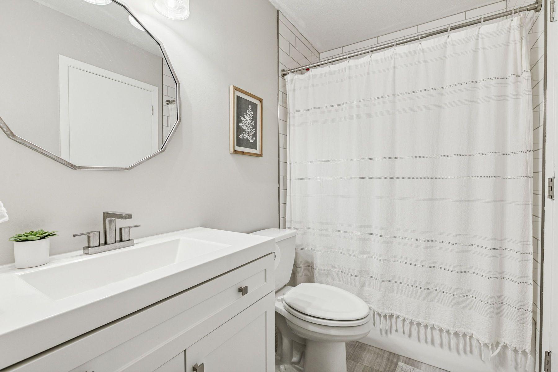 2313 E 122nd Street, Burnsville, Minnesota image 15