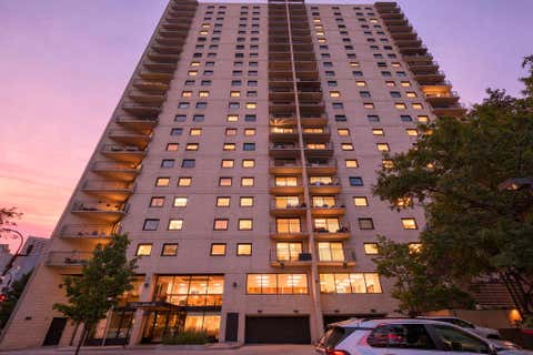 Condo For Sale - 1225 Lasalle Avenue<br/> Minneapolis, MN 55403