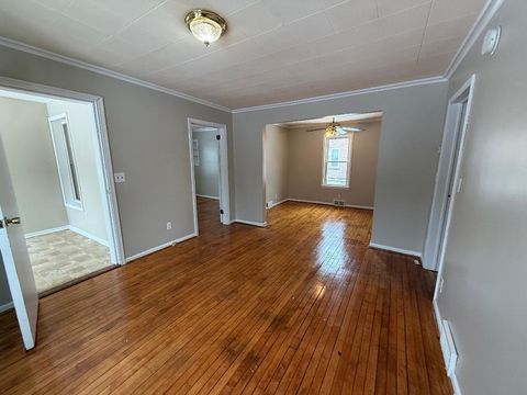 Multifamily For Sale - 2319 4th Street<br/> Hennepin County, Minneapolis, MN 55418