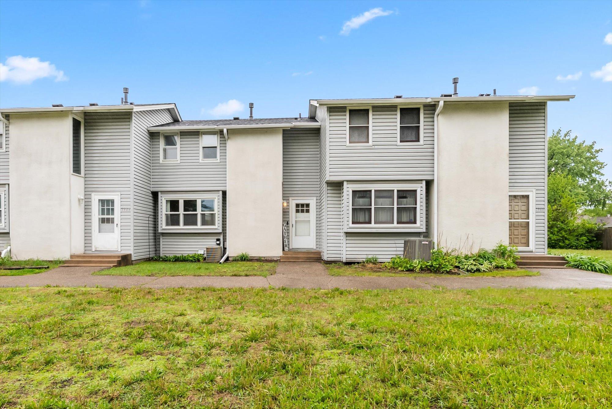 7986 Lad Parkway, Brooklyn Park, Minnesota image 2