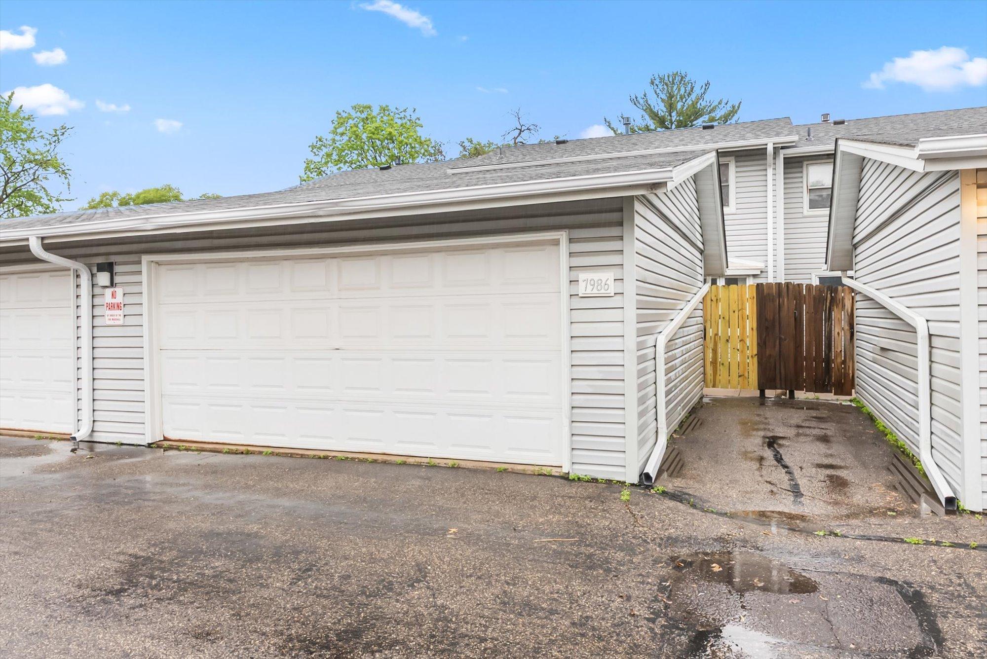 7986 Lad Parkway, Brooklyn Park, Minnesota image 39