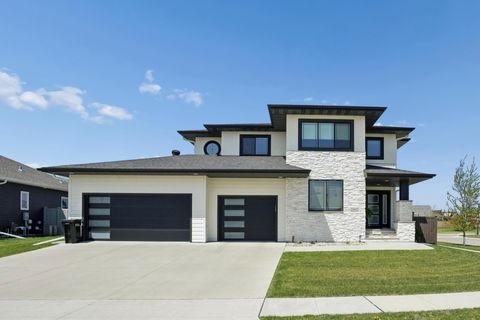 Homes For Sale - 2402 N Pond Drive<br/> Cass County, West Fargo, ND 58078