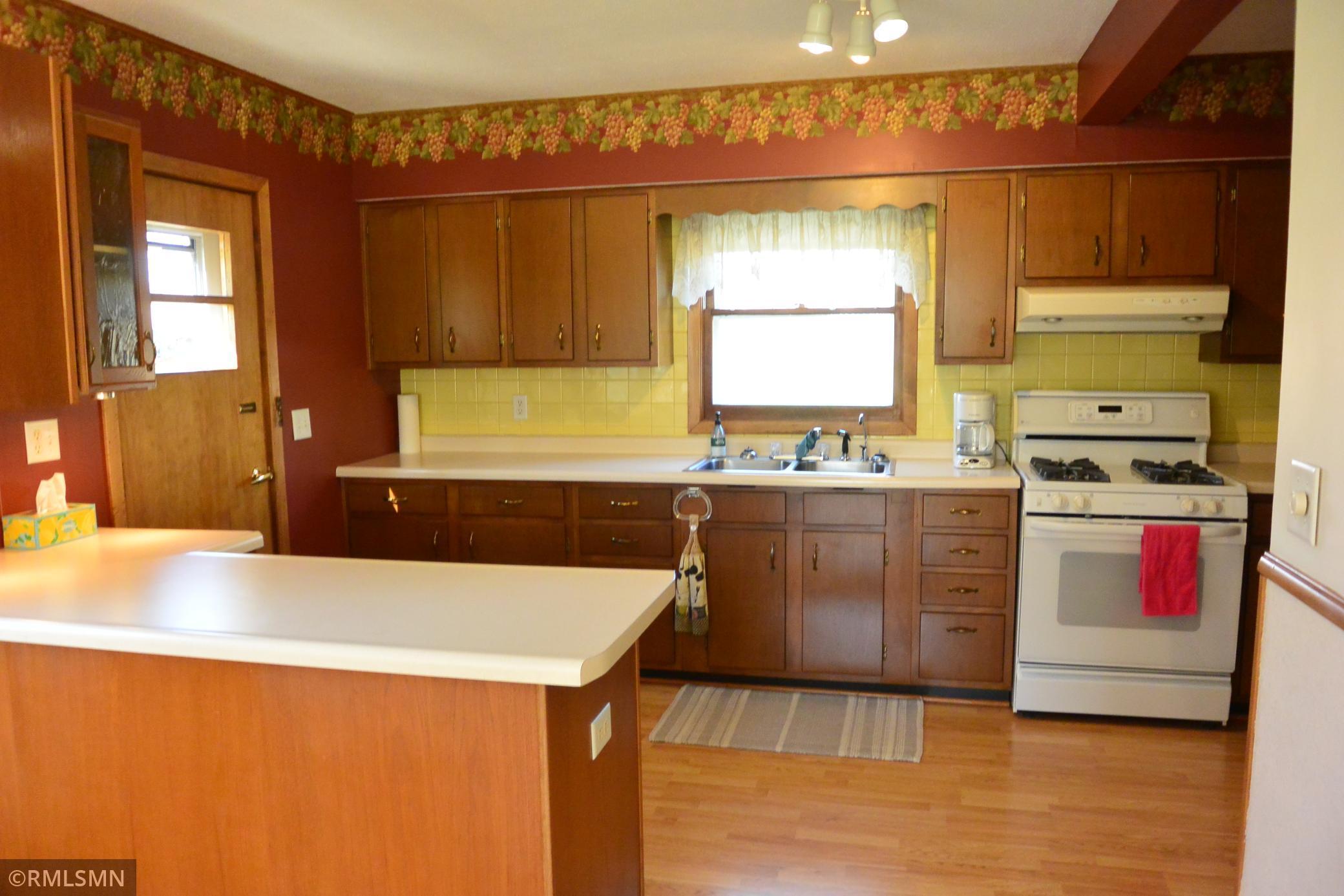 417 Greeley Avenue, Glencoe, Minnesota image 9