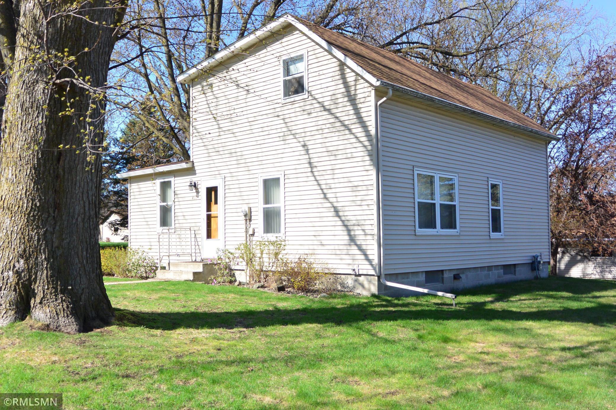 417 Greeley Avenue, Glencoe, Minnesota image 3