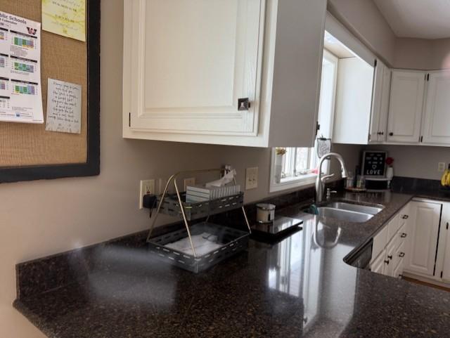 218 Oak Leaf Drive, Winona, Minnesota image 3