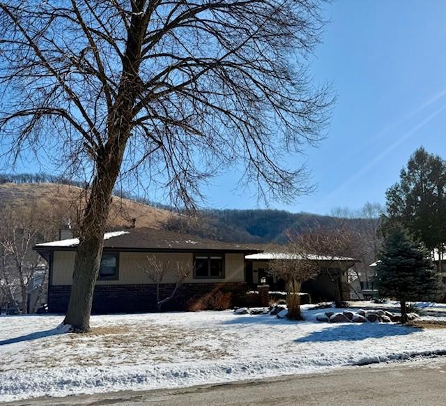 218 Oak Leaf Drive, Winona, Minnesota image 2