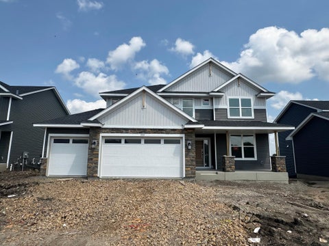 Homes For Sale - 1919 Ravine Road<br/> Carver, MN 55315