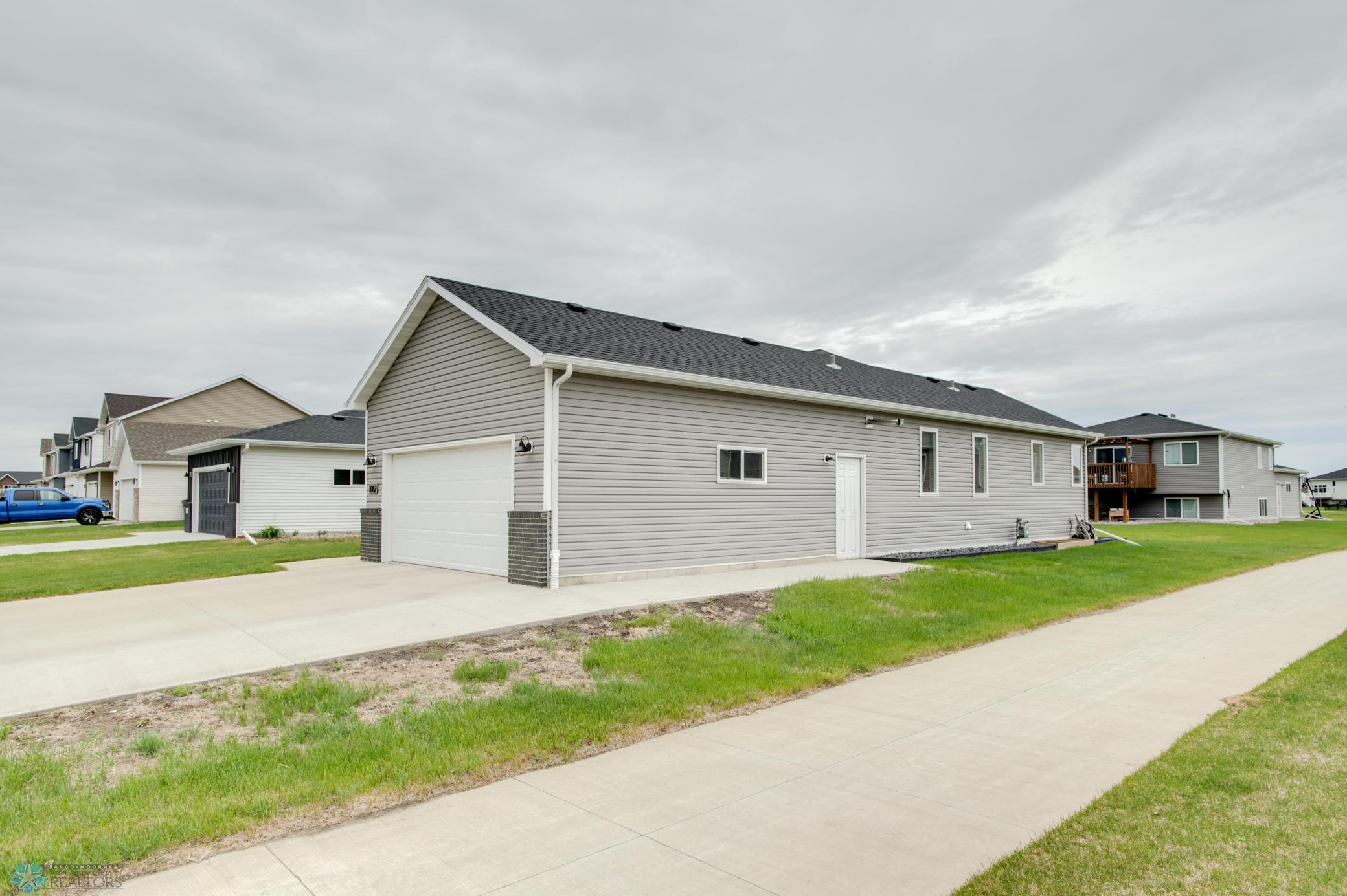 1062 46th Avenue, Moorhead, Minnesota image 5