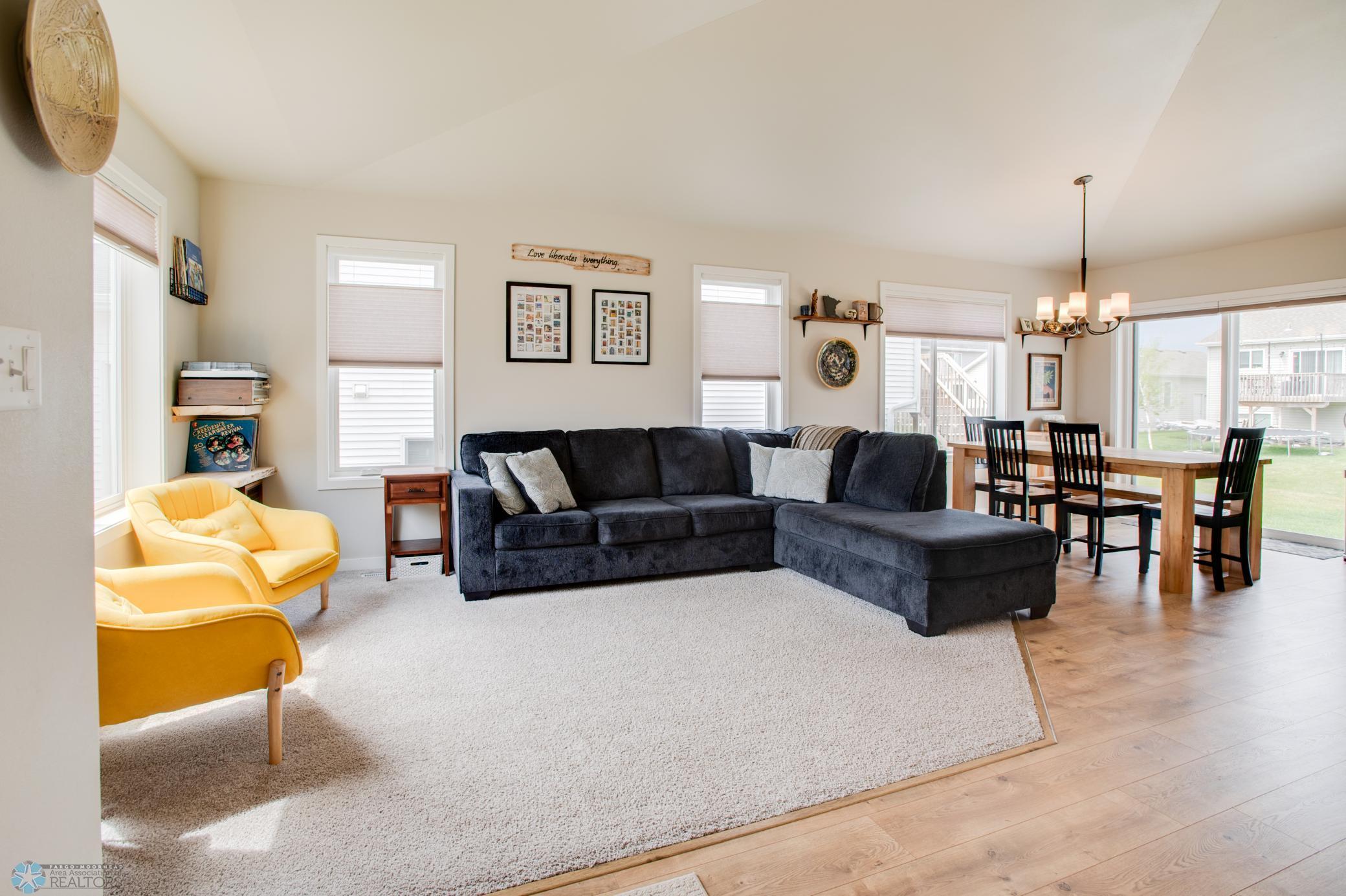 1062 46th Avenue, Moorhead, Minnesota image 9