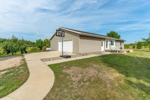 Homes For Sale - 18613 Peninsula Trail<br/> Otter Tail County, Battle Lake, MN 56515