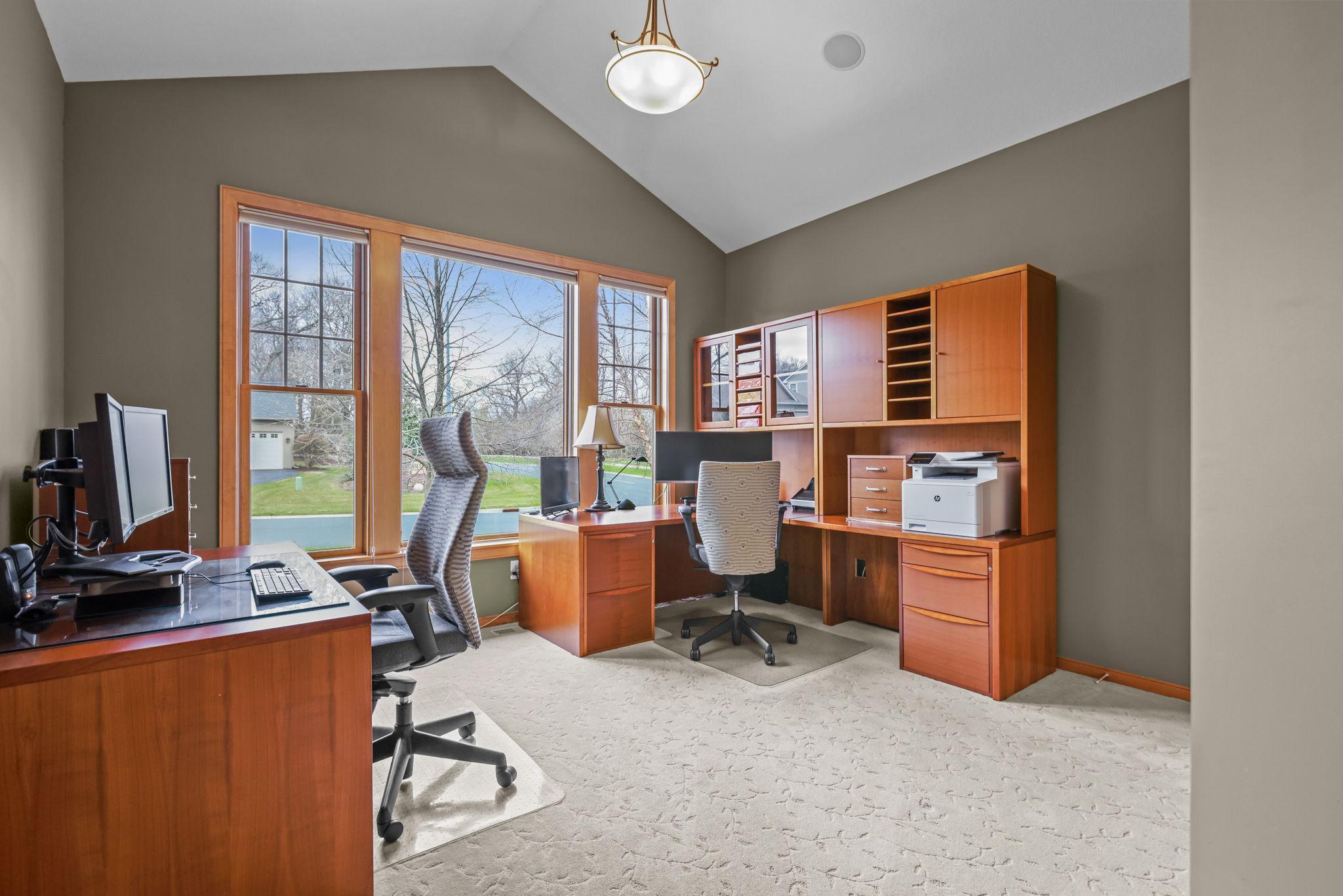 947 Wild Rose Court, Eagan, Minnesota image 7