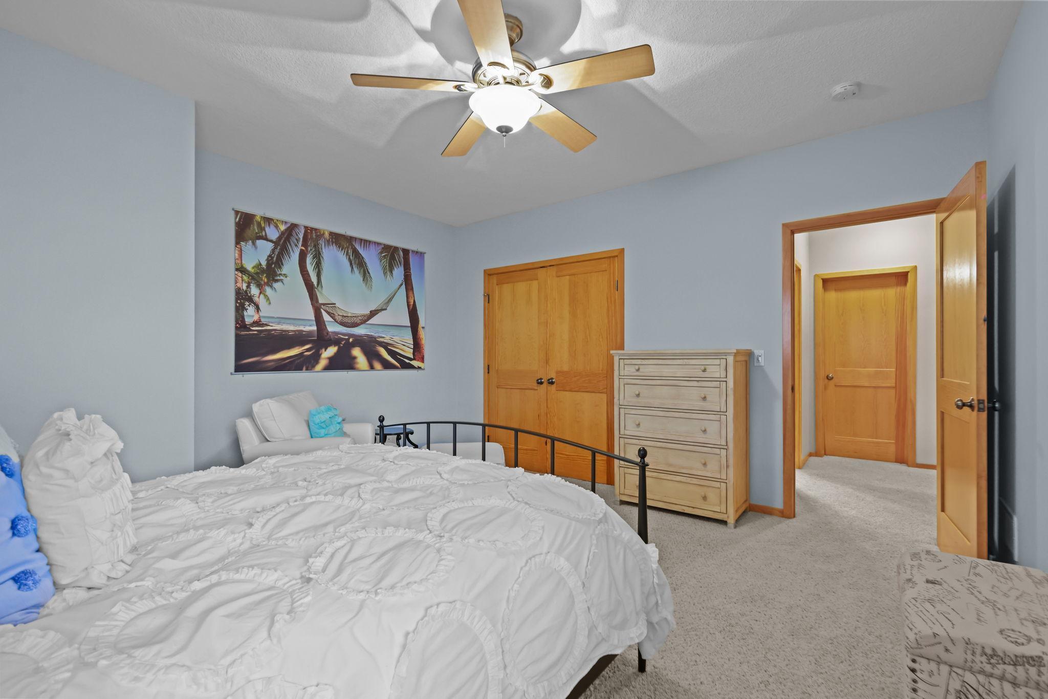947 Wild Rose Court, Eagan, Minnesota image 49