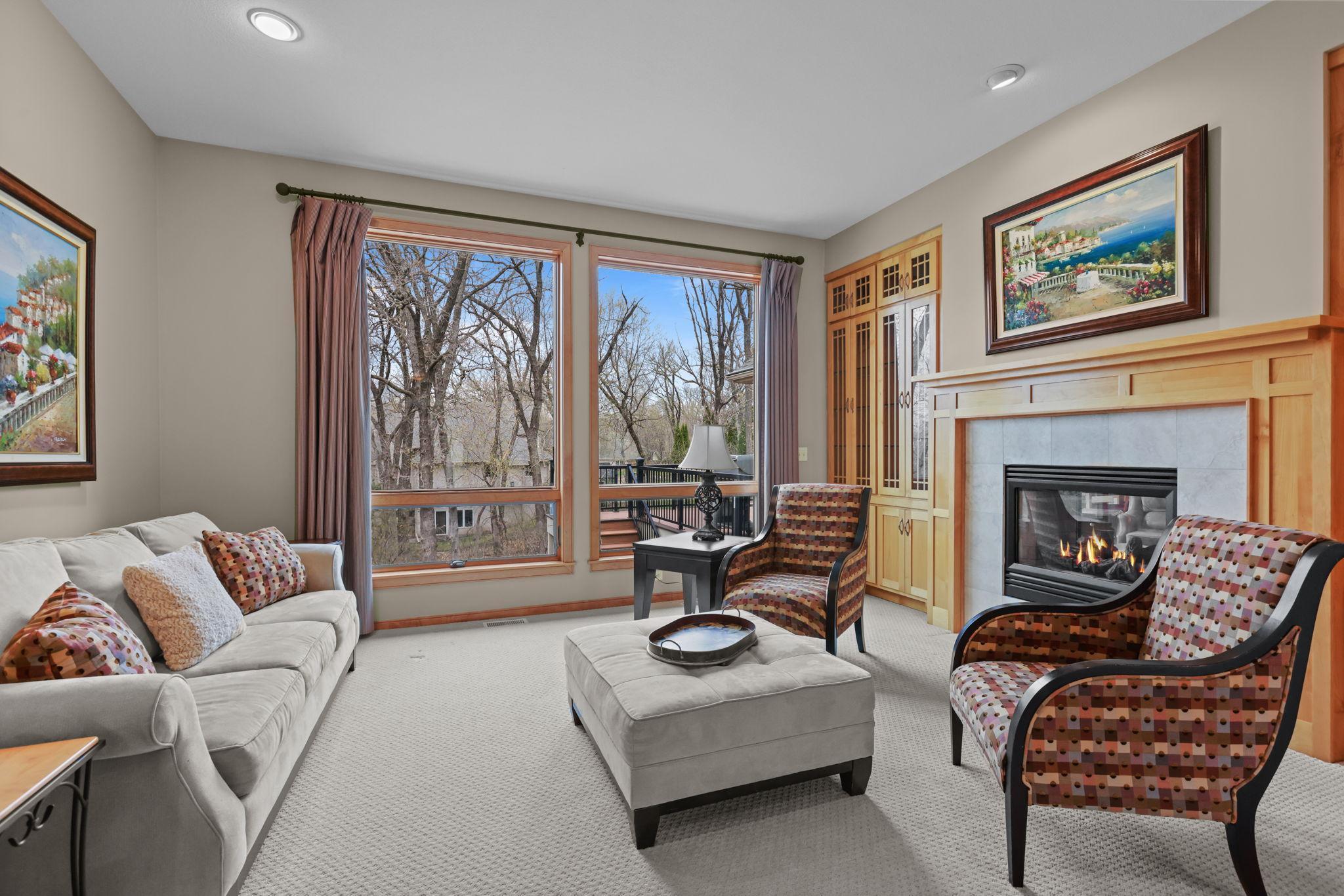 947 Wild Rose Court, Eagan, Minnesota image 9