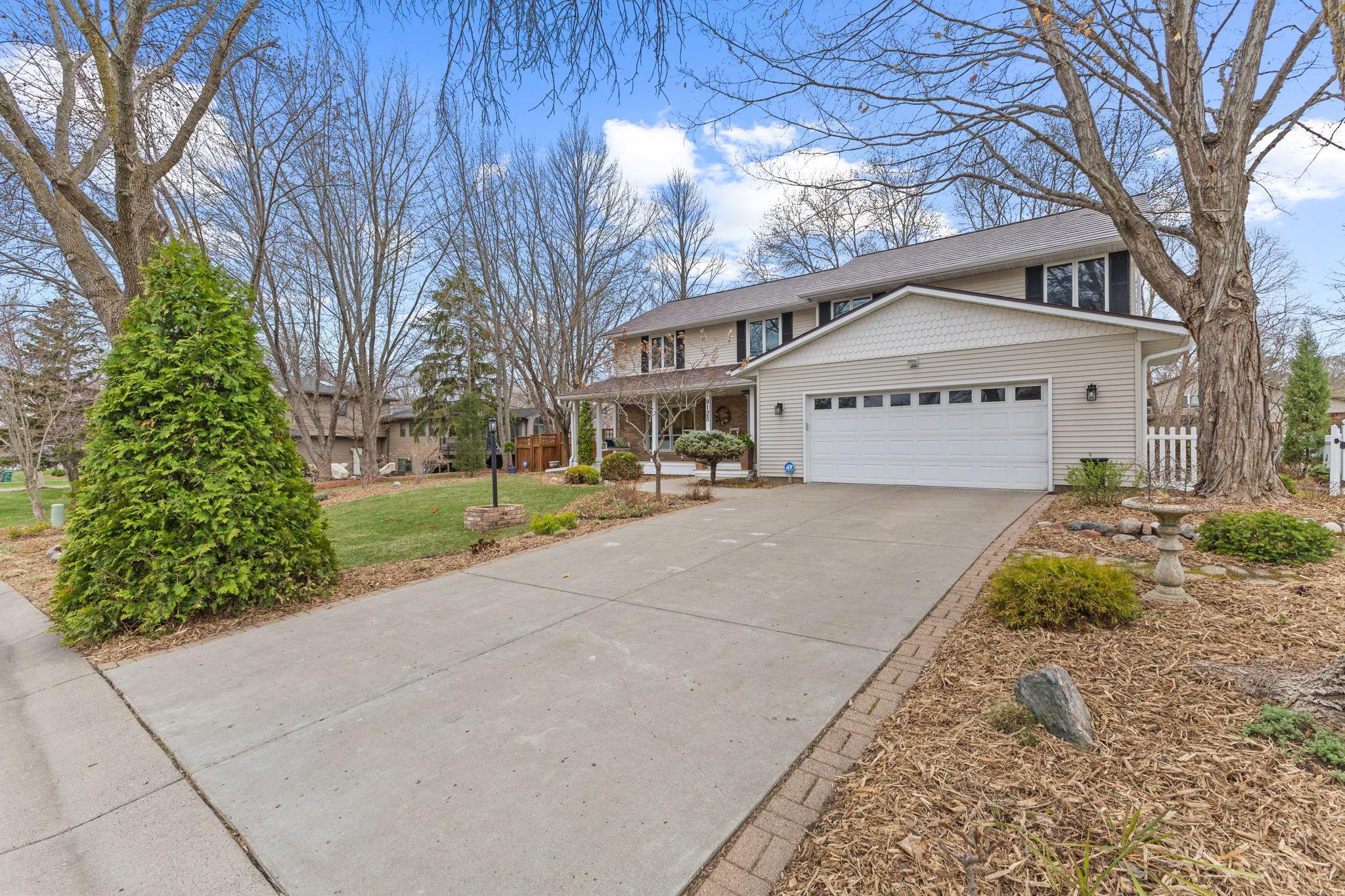 9125 Kingsview Lane, Maple Grove, Minnesota image 4