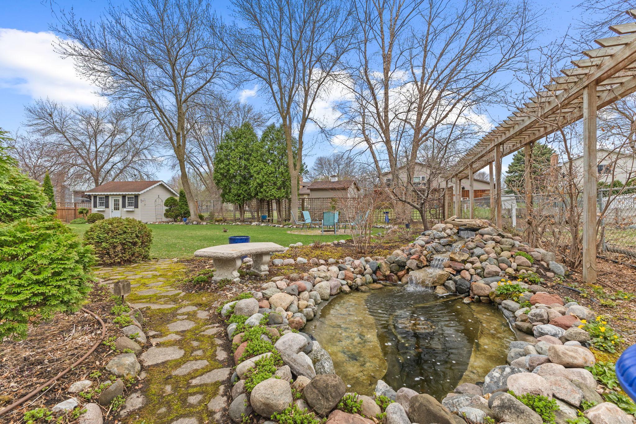 9125 Kingsview Lane, Maple Grove, Minnesota image 48