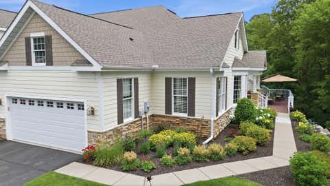 Townhouse For Sale - 4910 Steeplechase Court<br/> Eagan, MN 55122