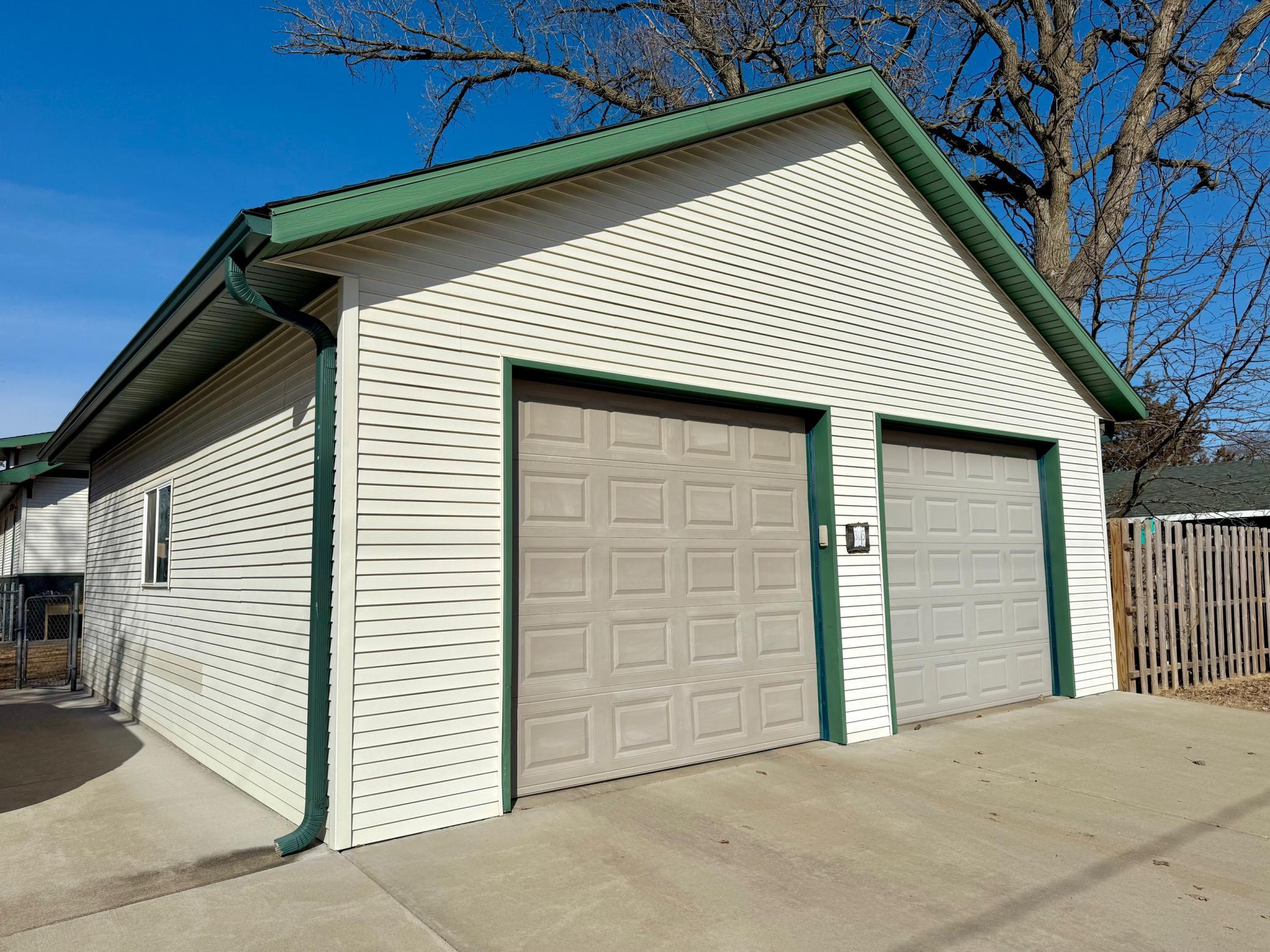 305 W Broadway Ave, Little Falls, Minnesota image 3