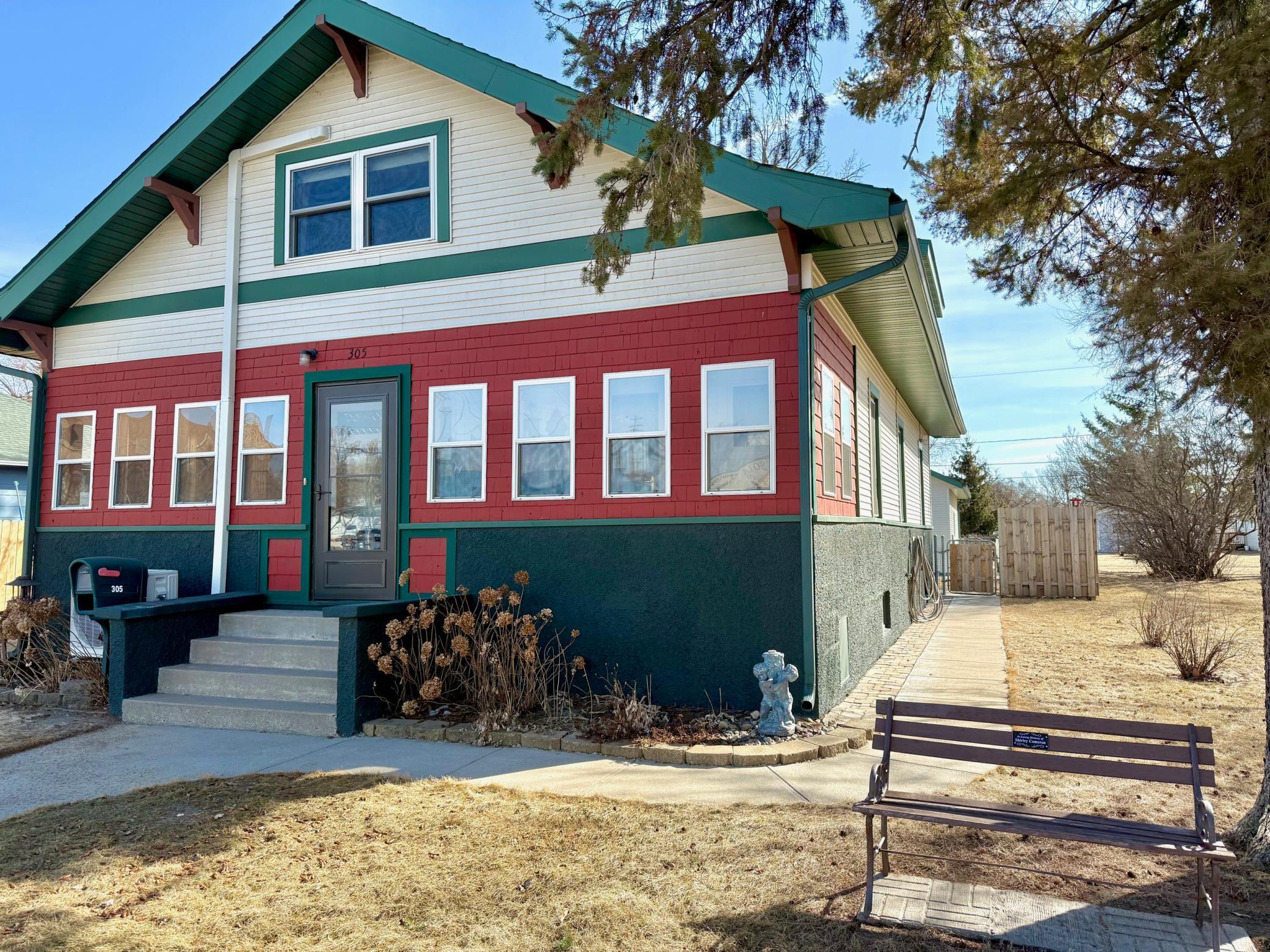 305 W Broadway Ave, Little Falls, Minnesota image 1