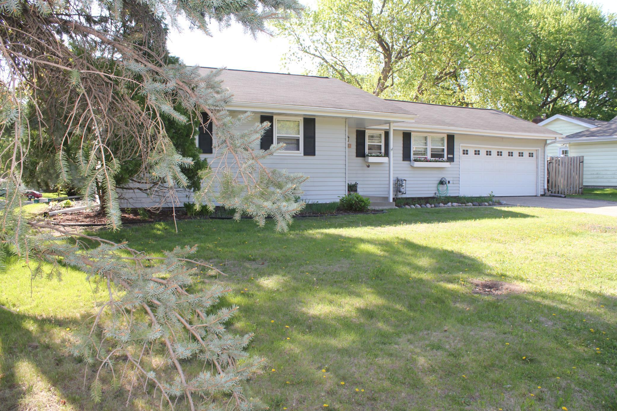 2222 Apache Street, Mendota Heights, Minnesota image 34