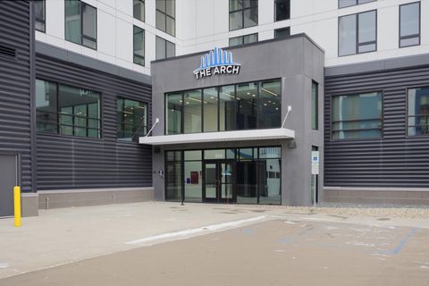 Condo For Sale - 300 Main Avenue<br/> Fargo, ND 58103