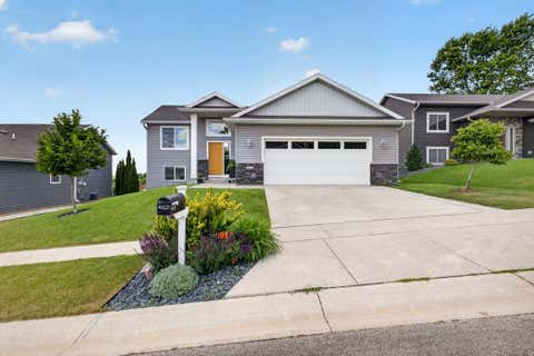 Homes For Sale - 4621 Alan Lane<br/> Rochester, MN 55901