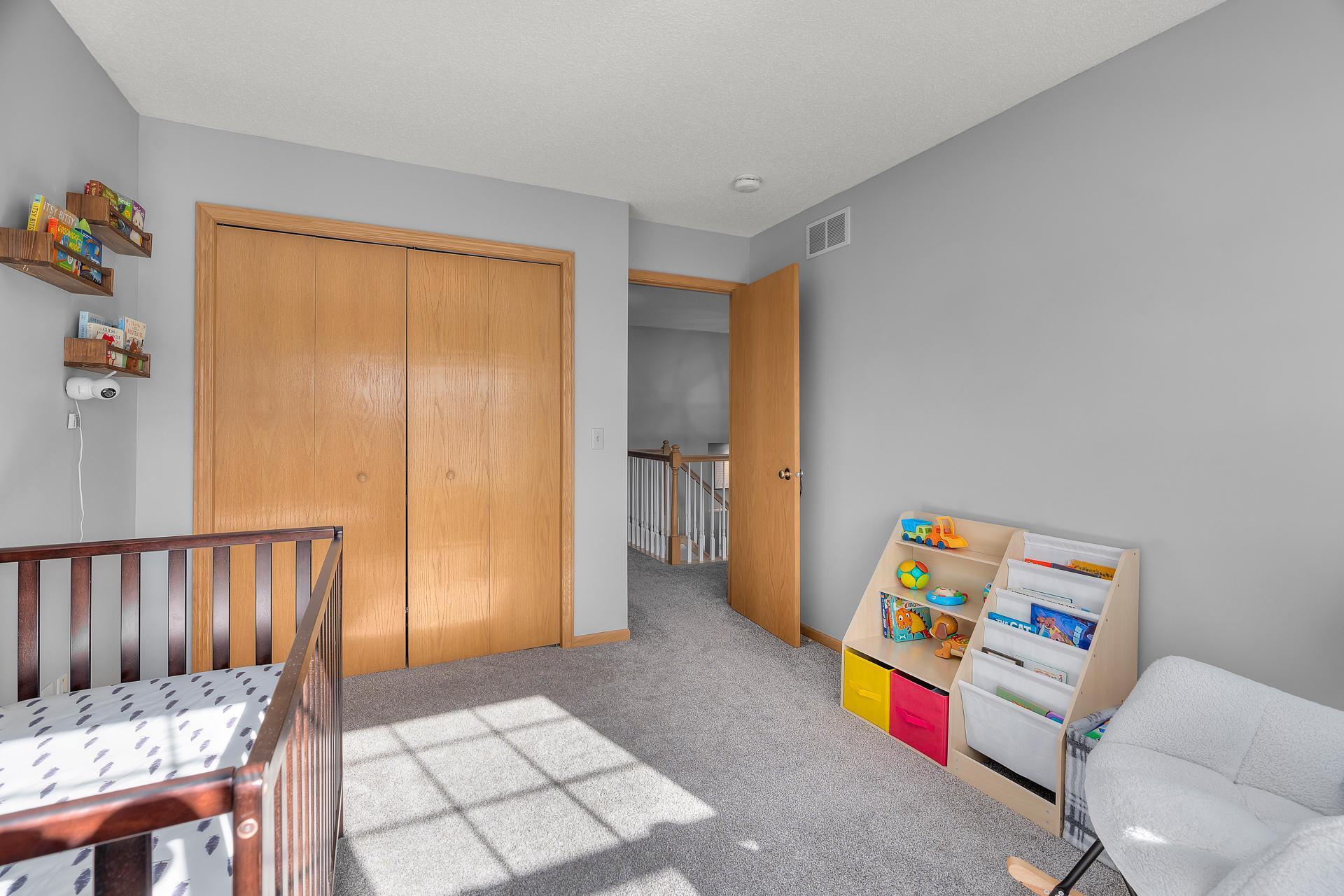 465 Hickory Lane, Saint Paul, Minnesota image 25