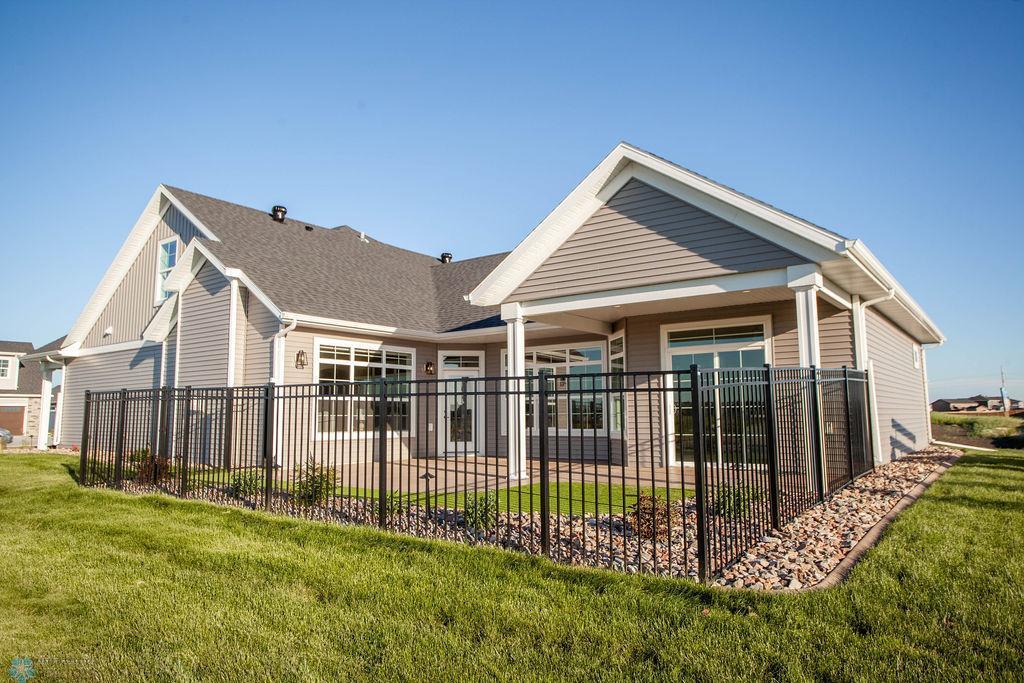 West Fargo, North Dakota 58078, United States, 3 Bedrooms Bedrooms, ,3 BathroomsBathrooms,Residential,Active,201187
