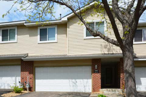 Townhouse For Sale - 7367 Braden Trail<br/> Dakota County, Inver Grove Heights, MN 55076